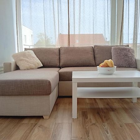 Apartments Villa Odesa With Shared Pool 扎达尔 外观 照片