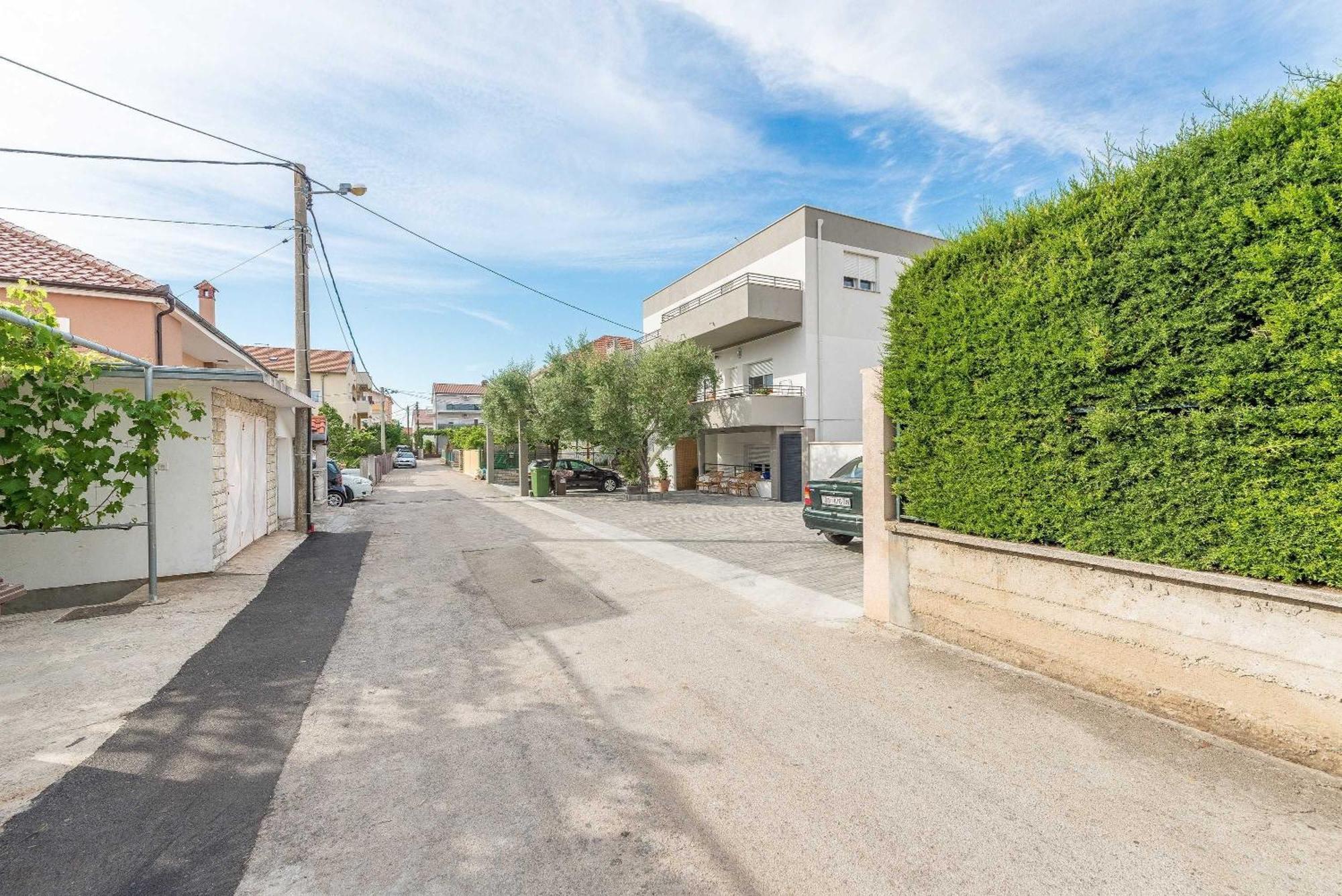 Apartments Villa Odesa With Shared Pool 扎达尔 客房 照片
